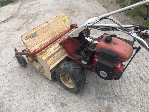 HR801  オーレック　ハンマーナイフ　自走式　草刈機