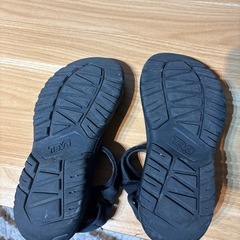 Teva 25.0サンダルの画像