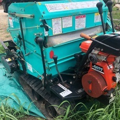 タカキタ ロールベーラー SE-510 6馬力 自走式 クローラ
の画像