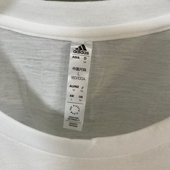 adidas Aeroredy ワンポイントロゴ Tシャツ スポーツ L  刺繍ロゴ 未使用品トレーニング 半袖 シャツ トップスの画像