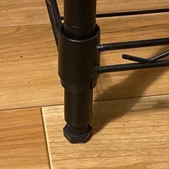 お譲り先決まりました【無料】スチールラックの画像