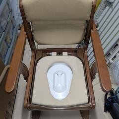 木製ポータブルトイレの画像