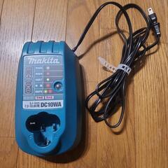 マキタ　インパクトドライバー　TD090Dの画像
