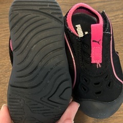 puma キッズサンダル 水陸両用の画像