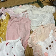 差し上げます、ベビー服の画像