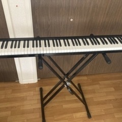電子ピアノの画像