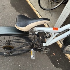 自転車、マウンテンバイク？の画像