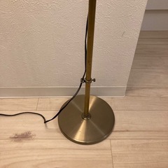 短い期間出品　アンティーク調　スタンドライトの画像