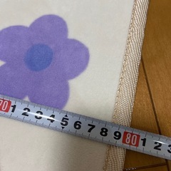 ラグ　　130㎝強×80㎝弱　美品の画像