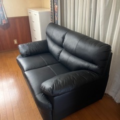 ソファの画像