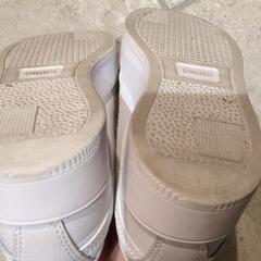 PUMA　厚底　スニーカーの画像