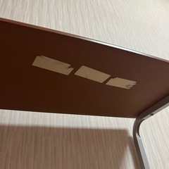 パソコンデスクの画像