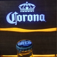コロナビールディスプレイの画像