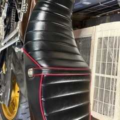 Z900RS 茗荷シートの画像
