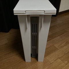 ニトリ ペダルゴミ箱の画像