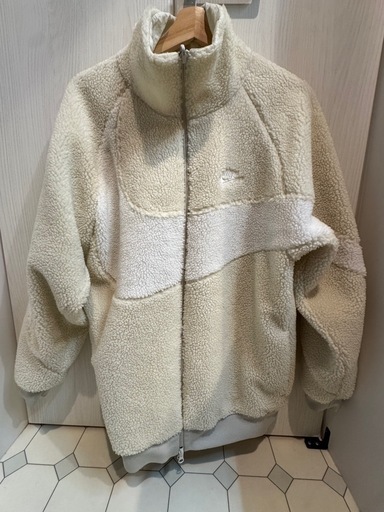Nike ボアジャケット クリーム色 Lサイズ