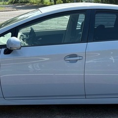 トヨタ 30プリウス Sツーリングセレクション 車検来年10月迄の画像