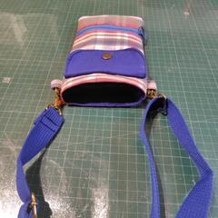 ハンドメイド　コインスルー付き財布　スマホショルダーポーチの画像