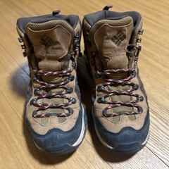 値下げ　コロンビア　25.5 登山靴の画像