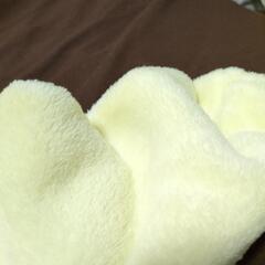 モンポケ　ベビー服50〜70　ピカチュウ帽子付きの画像