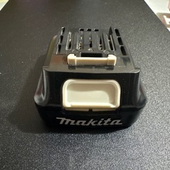 マキタ 10,8V バッテリーの画像