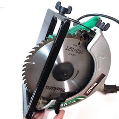中古良品 マキタ 165mm 丸のこ M561 数回使用の画像