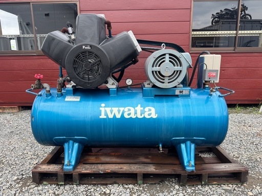 アネスト岩田　10馬力　200V コンプレッサー　220L 作動確認済