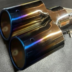 マフラーカッター　2本出し　チタンカラーの画像