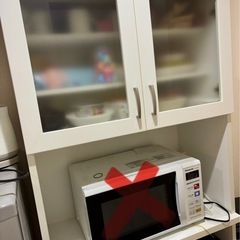 食器棚の画像