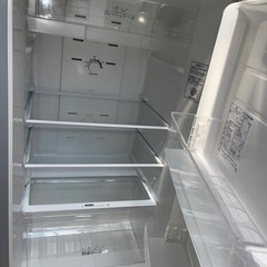 送料・設置込み可　冷蔵庫　227L Hisense 2016年【分解クリーニング済み】の画像