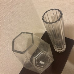 花瓶2個セットの画像