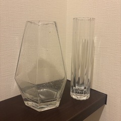 花瓶2個セットの画像