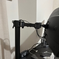 電動昇降デスク　湾曲モニター
の画像