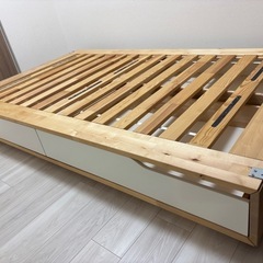 IKEA MANDAL マンダール セミダブルベッド 備品の画像