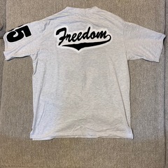 【美品】Enrich エンリッチ Tシャツ Mサイズの画像