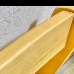 キッズデスクとチェアの画像