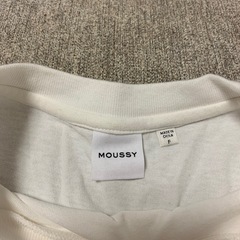 【美品】MOUSSY Tシャツ フリーサイズの画像