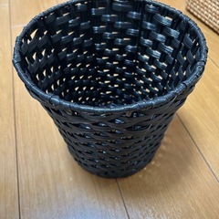 くずかご、ゴミ箱、屑入れの画像