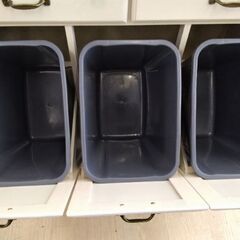 定価4万　スリム　お洒落な キッチンカウンター　食器棚　ごみ箱　キッチンワゴン　ゴミ箱の画像