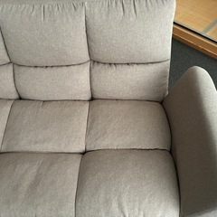 2人用ソファ美品✨新たにソファ購入で処分します。の画像
