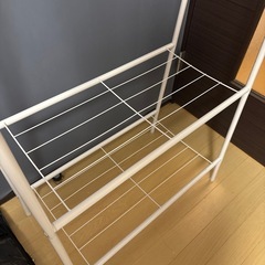 ハンガーラックの画像