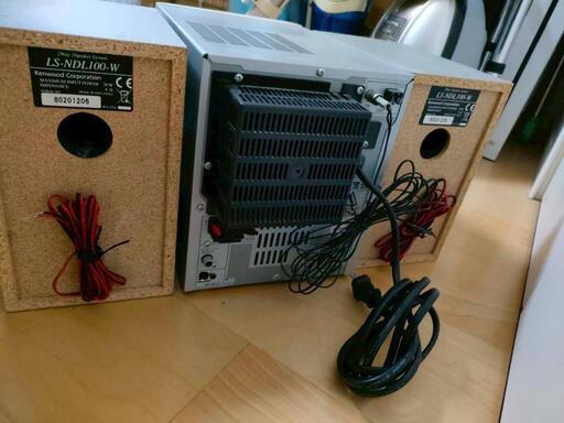 KENWOOD.CDMDコンポ。問題無く作動します。 KENWOOD.CDMDコンポ。問題無く作動します。 KENWOOD.CDMDコンポ