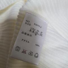 【新品】薄手のセーター　Mサイズの画像