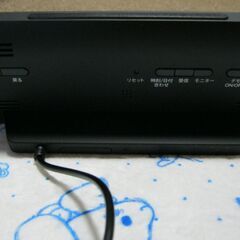 セイコークロック 置き時計 黒目覚まし時計 電波 デジタル 交流式 カラー液晶 DL205Kの画像