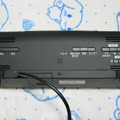 セイコークロック 置き時計 黒目覚まし時計 電波 デジタル 交流式 カラー液晶 DL205Kの画像