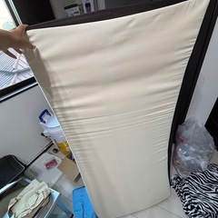 　3つ折り　ダブルマットレスの画像