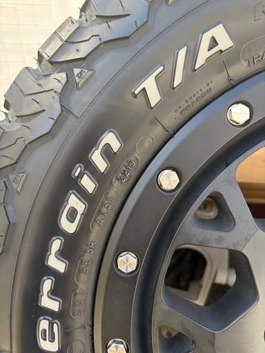 BFGoodrich ko2 16インチ 　ハイエース