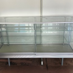店舗什器 UACJ 片面前引きガラスショーケース 美品 無料 お引取り限定の画像