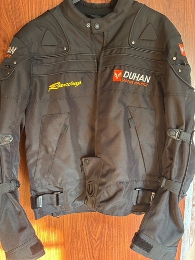 DUHANライダーズジャケット