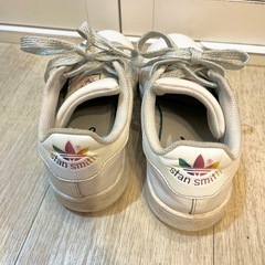 【条件付き無料】スタンスミス　23.0cmの画像